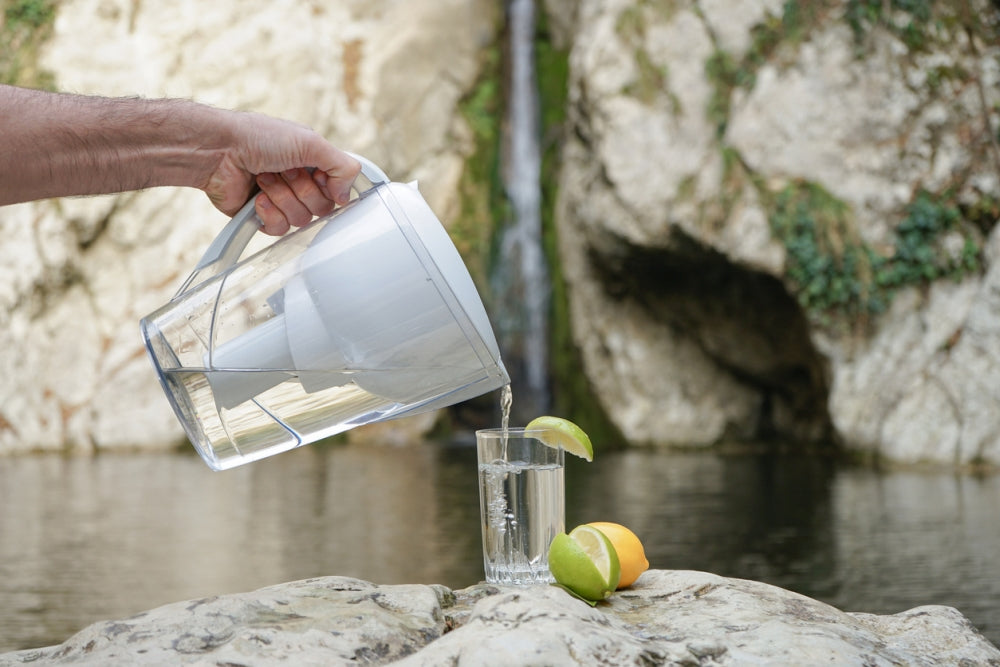 How to Choose the Right Water Pitcher for Your Needs